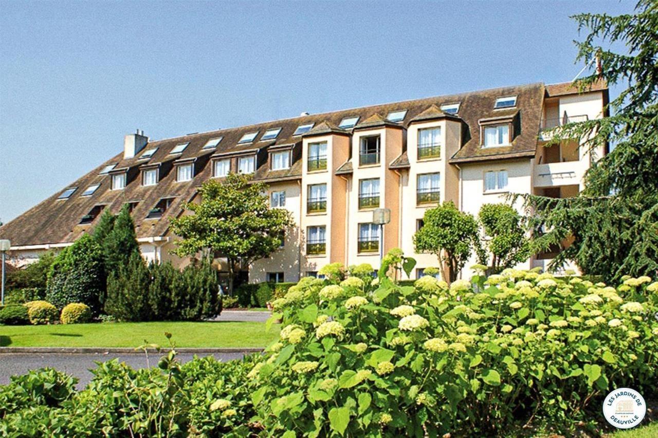 Hotel Les Jardins De Deauville Сен-Мартен-о-Шартрен Экстерьер фото